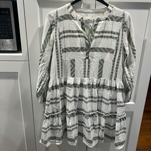 Vineyard Vines Green and White Striped Top